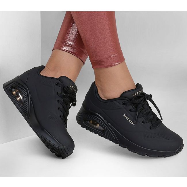 Γυναικεία sneakers SKECHERS 73690/BBK UNO-STAND ON AIR BLACK μαύρο