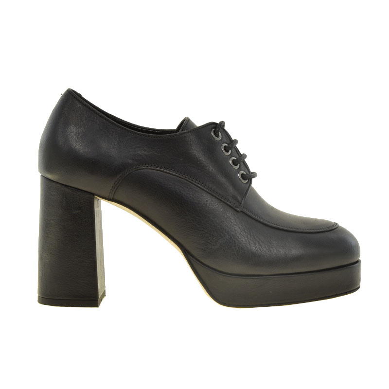 Γυναικεία παπούτσια Makis Fardoulis 630-05 μαύρο δέρμα Γυναικεία >Κατηγορίες>Oxford